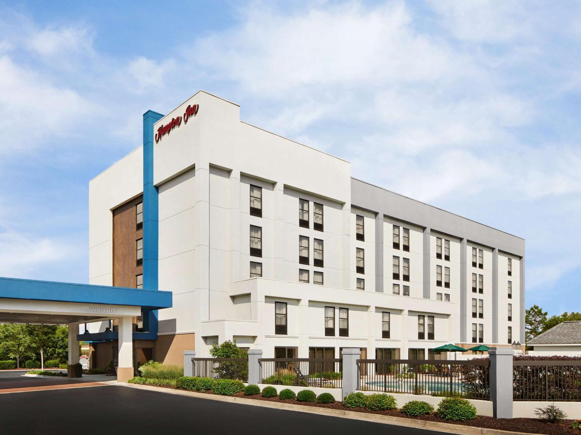 Hampton Inn Charlotte/Матюс Екстериор снимка